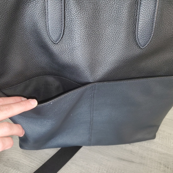 EUC Coach Messenger Bag - Picture 6 of 8